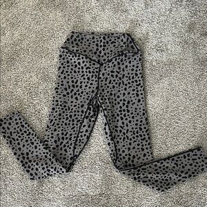 Balance Athletica Black and Gray Leggings for Active Comfort